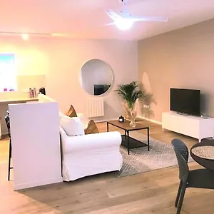 t2-cosy-au-coeur-de-montelimar.hotels-rhonealpes.com/